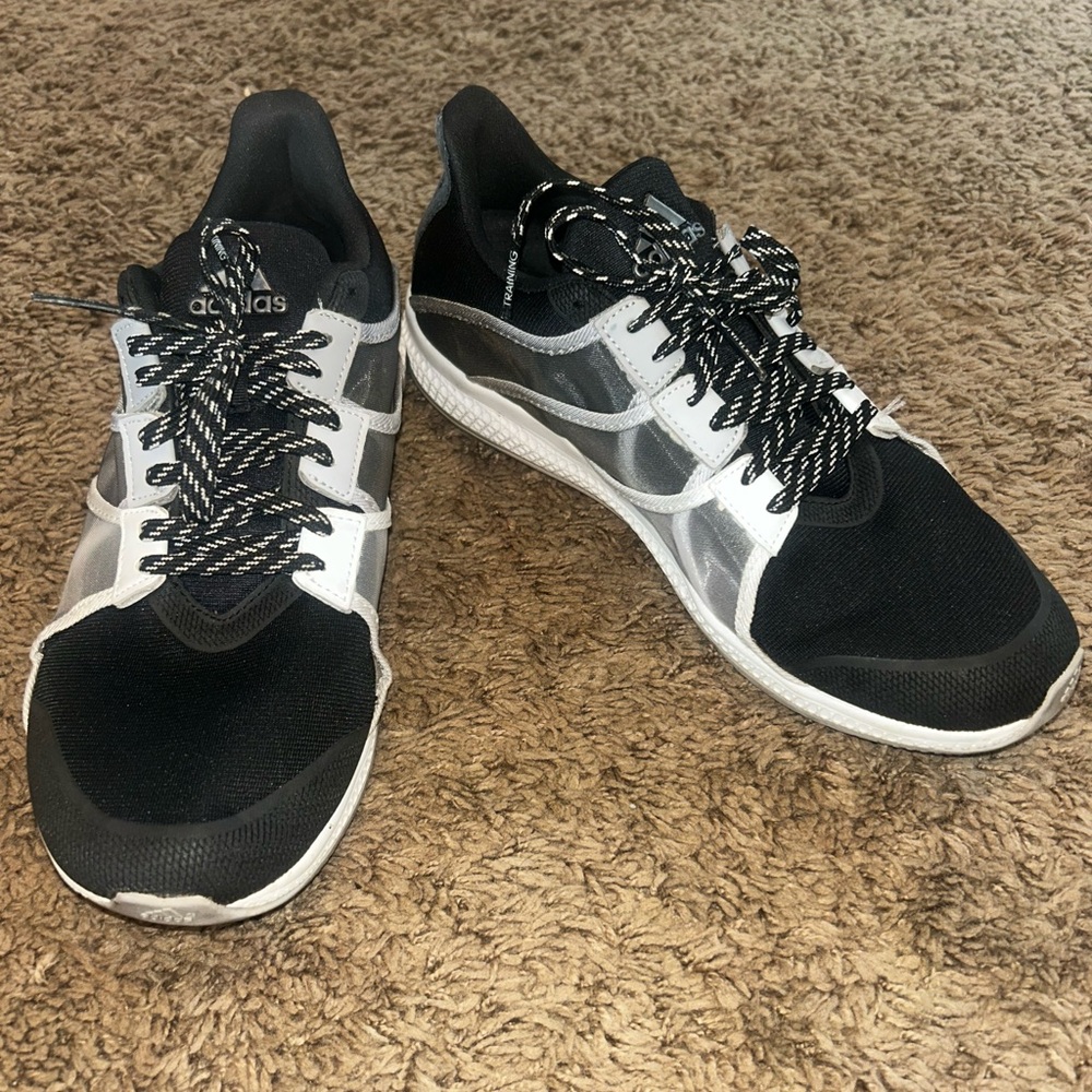 Adidas womens Black and Gray Athletic Shoes gymbreaker bounce